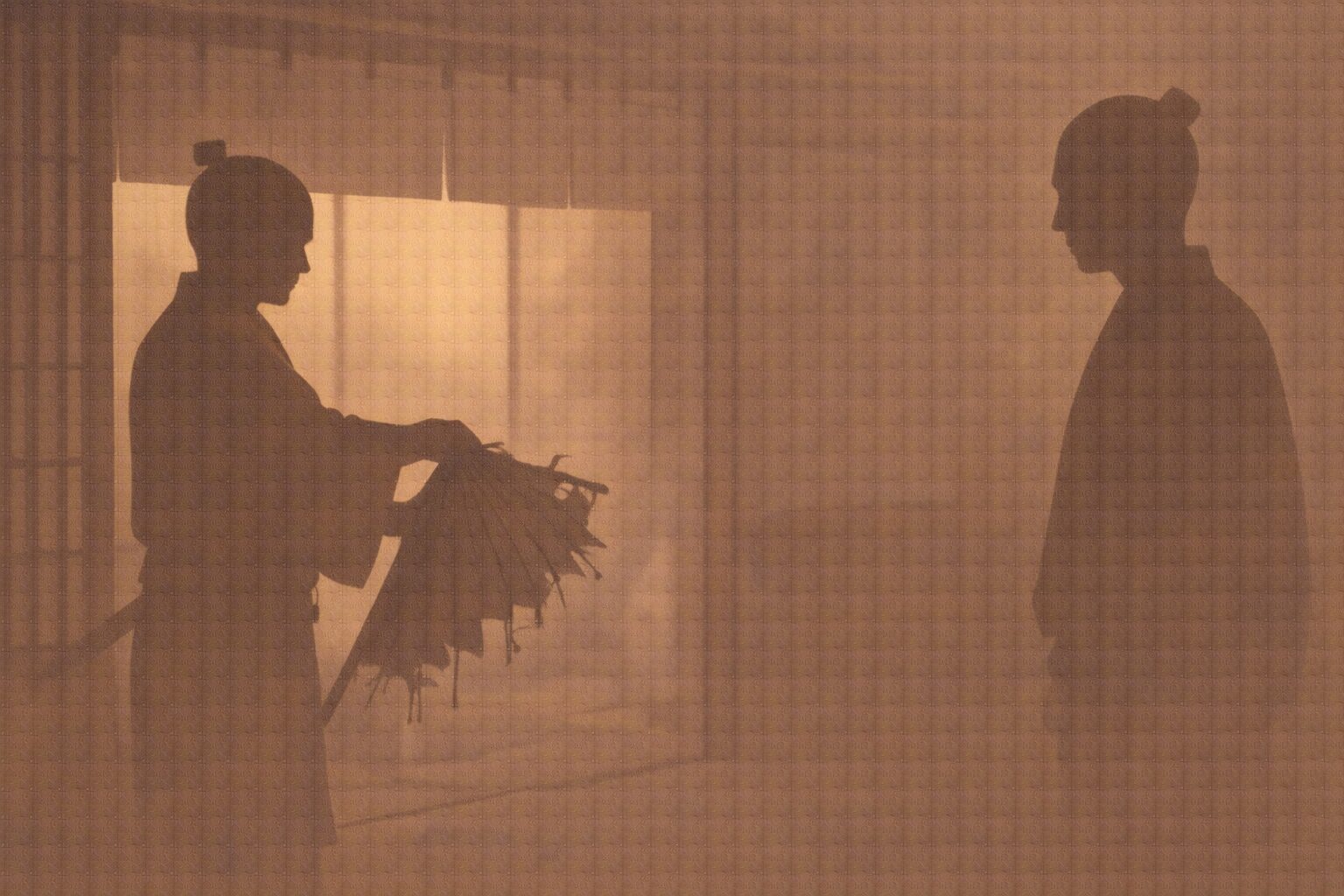 夕立の蕎麦屋で、浪人の影が破れた蛇の目傘を畳み、仲蔵の影が息をのんで見入る一場面