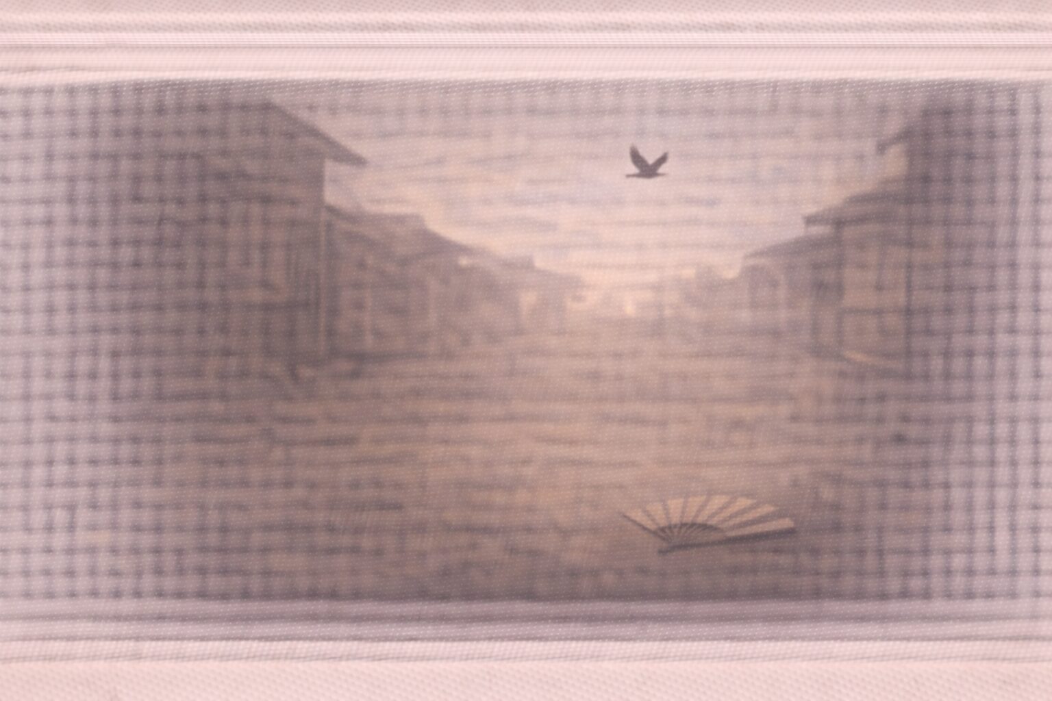 明け方の吉原の路地、遠くに烏の影が飛び、足元に扇子だけが残る余韻の一場面